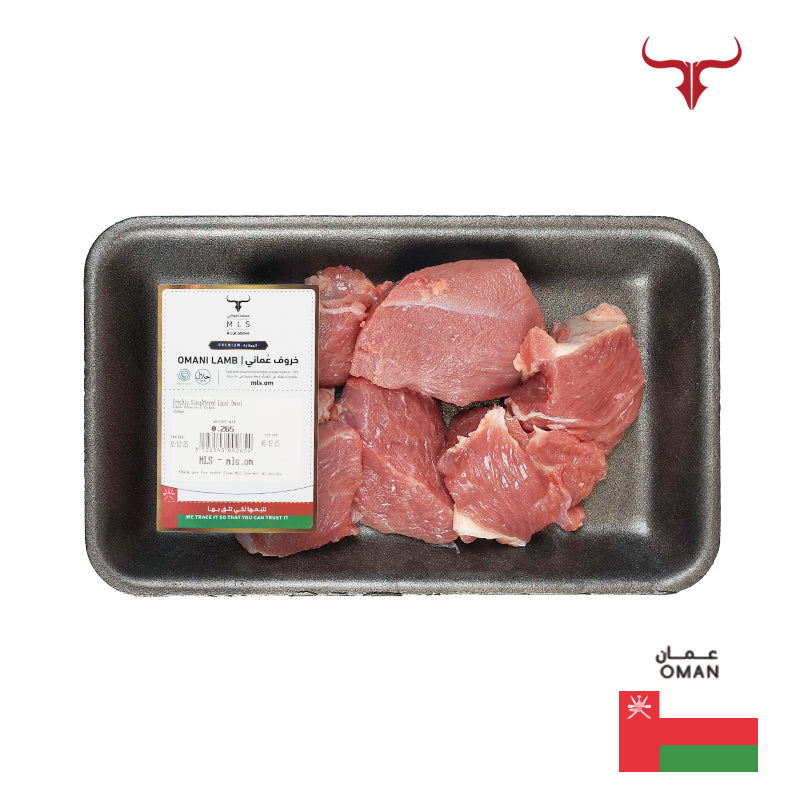 مكعبات لحم خروف عماني محلي طازج بدون العظم 