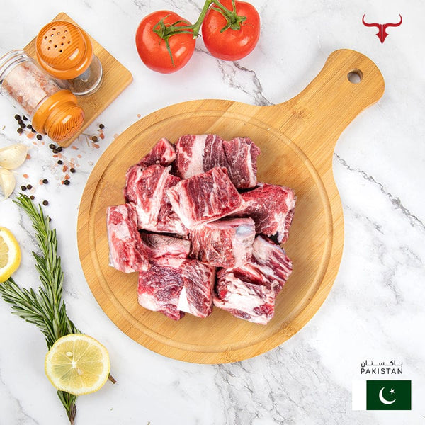 Muscat Livestock Fresh Pakistani Beef 250gm PAK Local Beef Bone-in Cubes